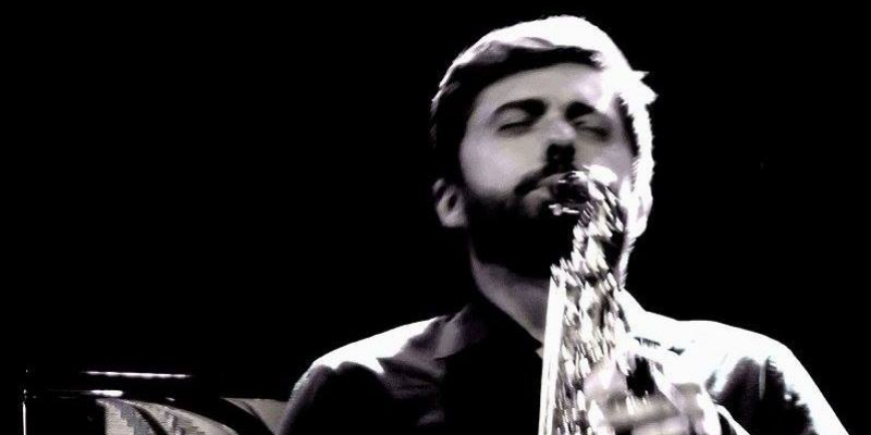 Jonathan Bergeron, musicien Jazz en représentation à Gironde - photo de couverture