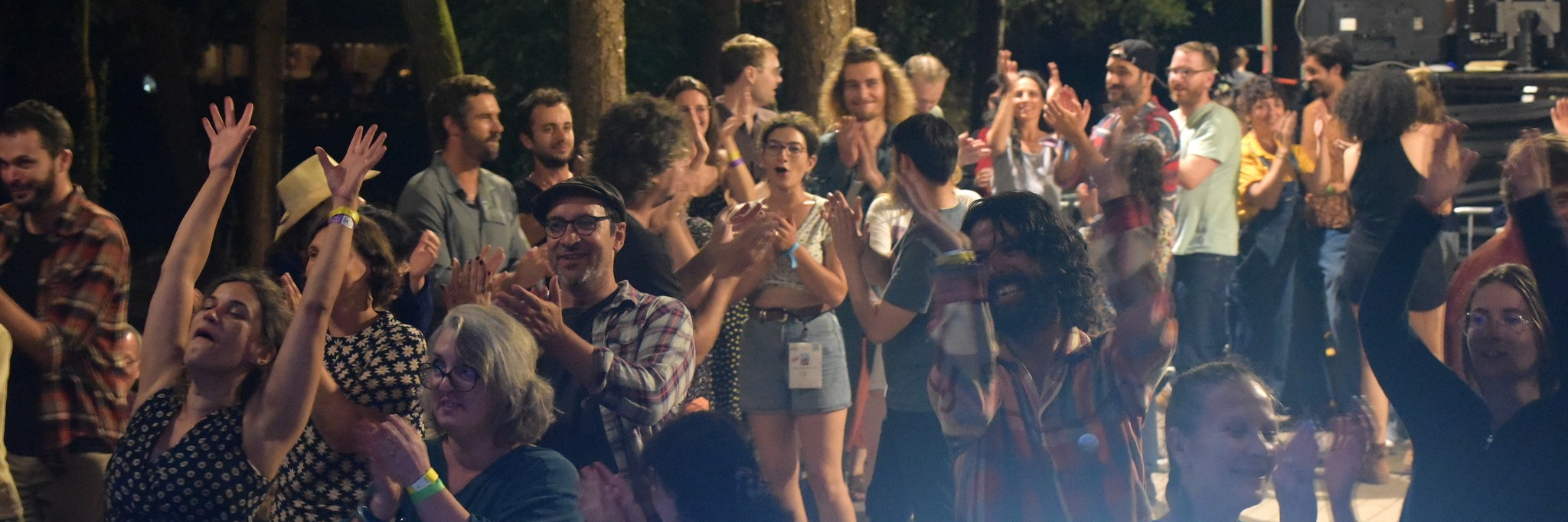 Carambolage, groupe de musique Folk en représentation à Oise - photo de couverture n° 2