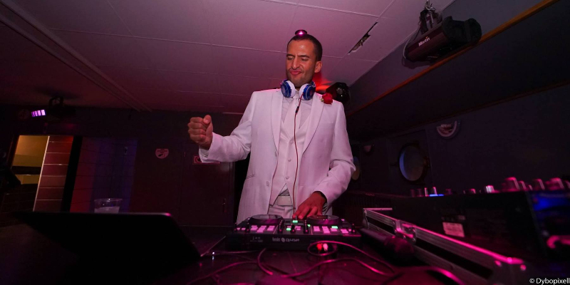 Hardballer, DJ DJ en représentation à Hauts de Seine - photo de couverture n° 1
