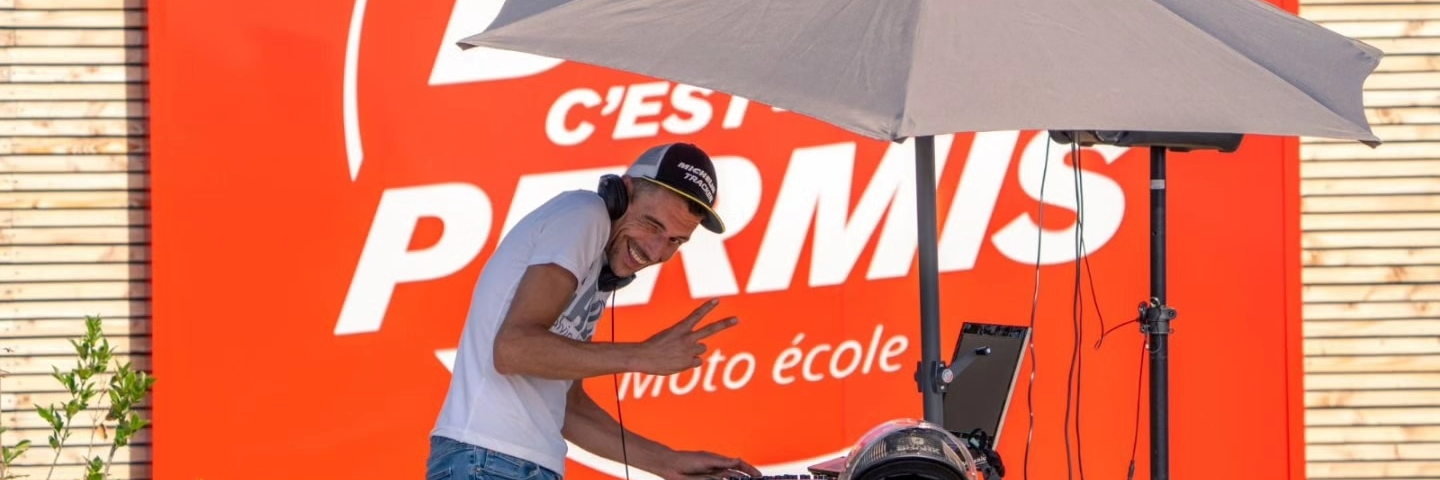 AUVERGNEDJ , DJ DJ en représentation à Puy de Dôme - photo de couverture n° 2