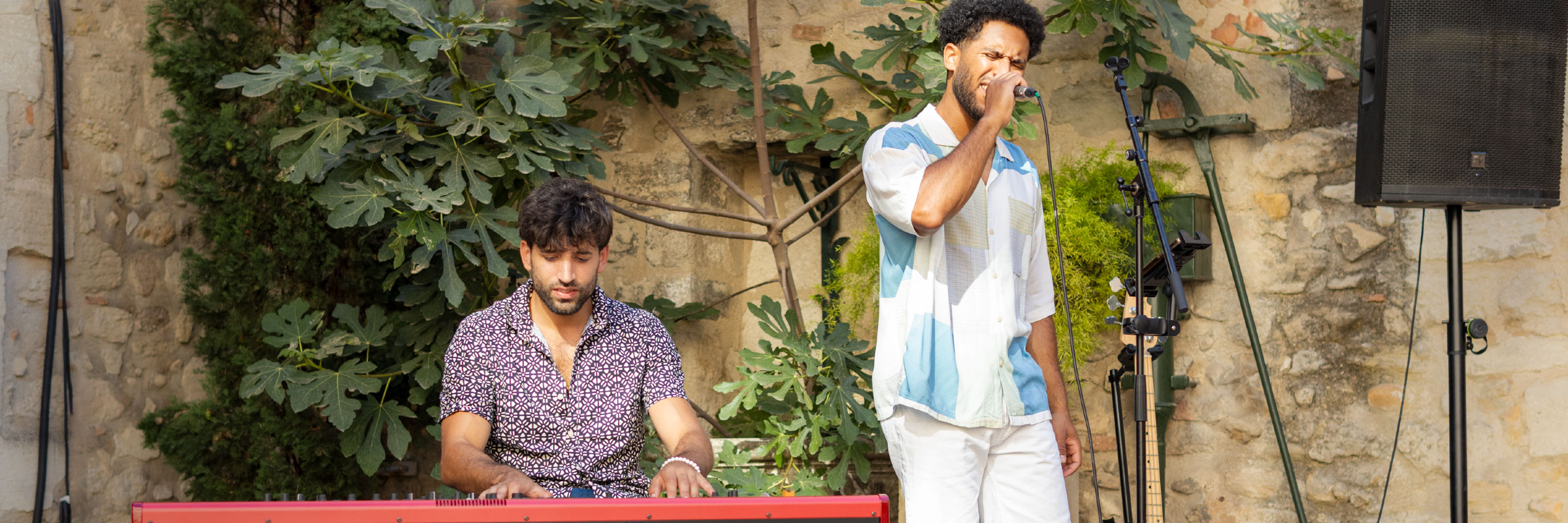 MAKEDA, musicien Chanteur en représentation à Rhône - photo de couverture n° 1