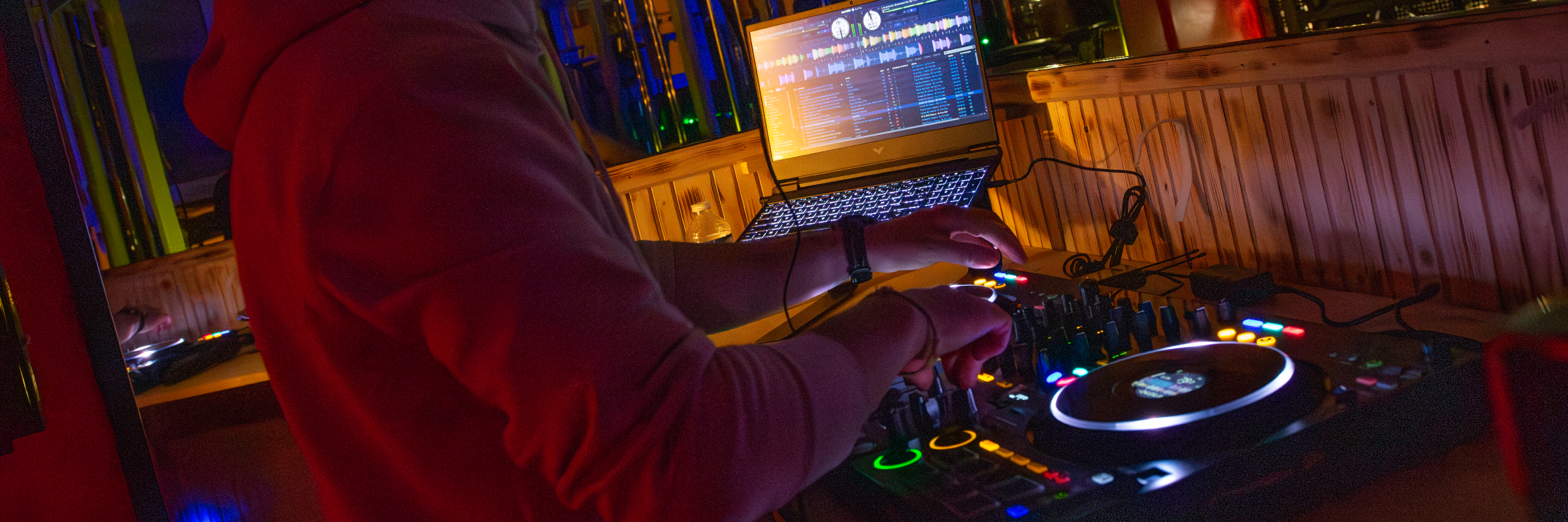 FTH Music Event's , DJ DJ en représentation à Meurthe et Moselle - photo de couverture n° 1
