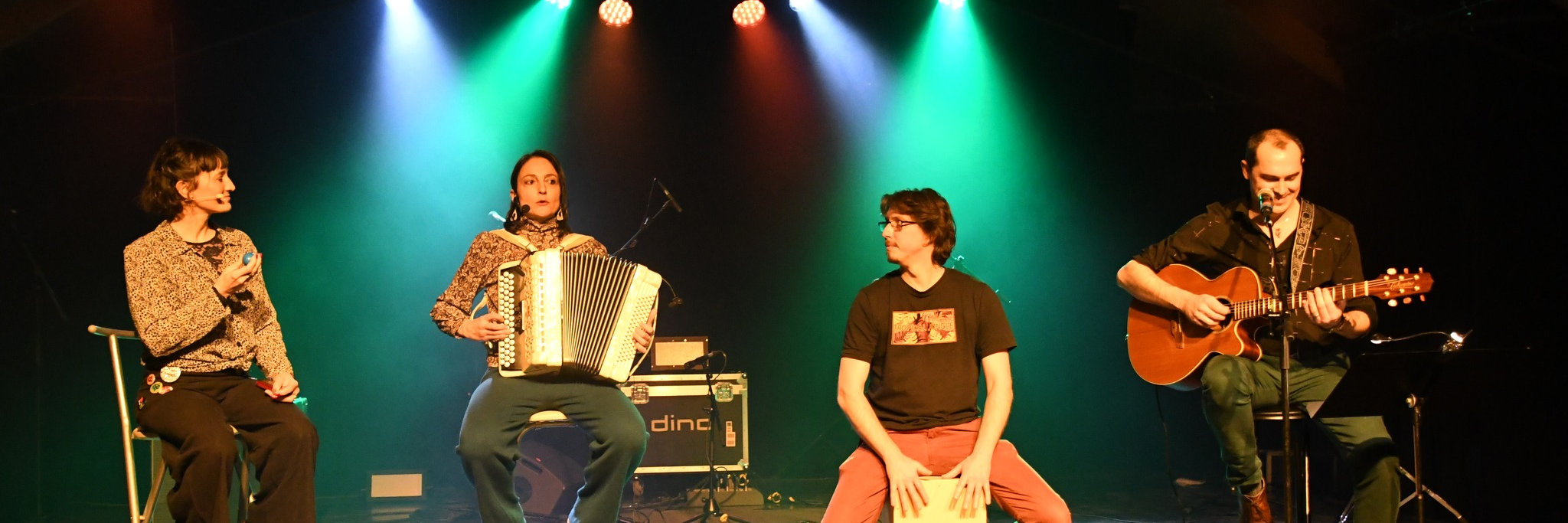 Telma&LouiseMichel, groupe de musique Musique Française en représentation à Vienne - photo de couverture n° 1