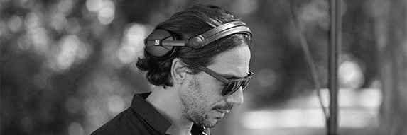 Oliver Jack Benhams, DJ DJ en représentation à Bouches du Rhône - photo de couverture n° 3