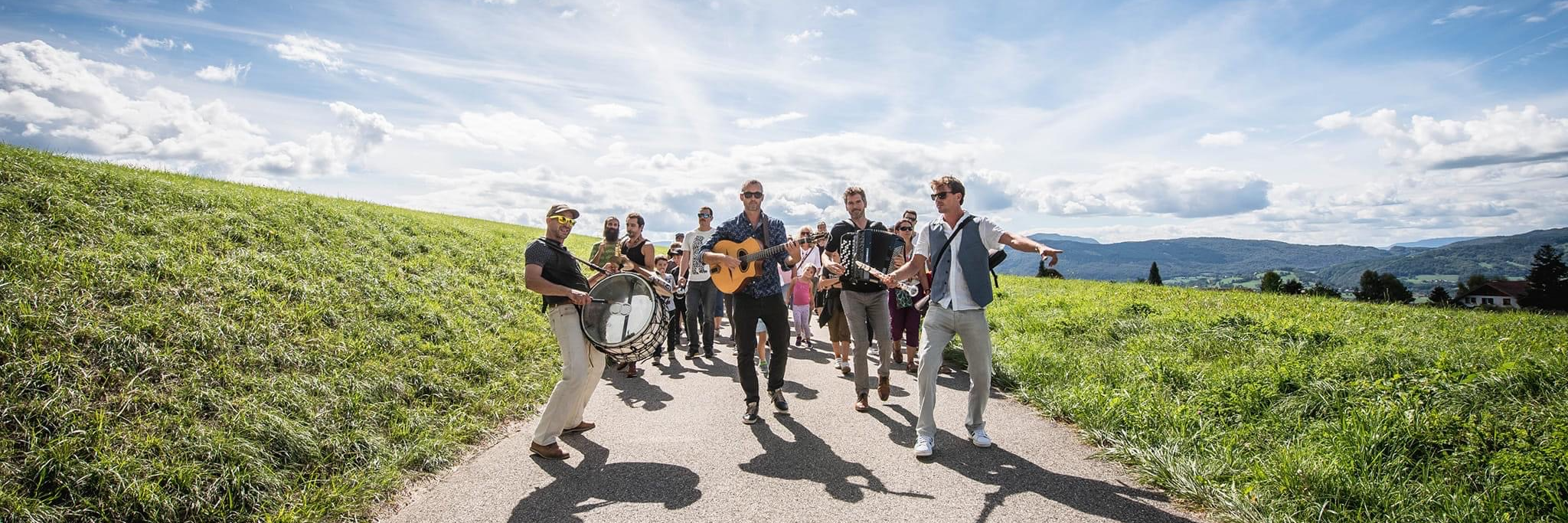 PKB, groupe de musique Fanfare en représentation à Rhône - photo de couverture n° 2