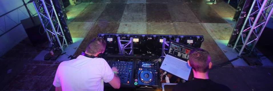 Jay L-Bee, DJ DJ en représentation à Pas de Calais - photo de couverture n° 3