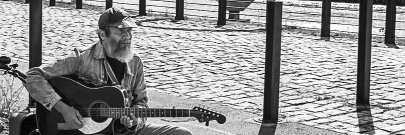 Jak Belghit, musicien Guitariste en représentation à Loire Atlantique - photo de couverture n° 2