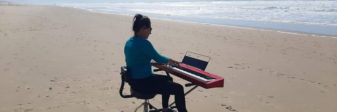 Marie B, musicien Pianiste en représentation à Gironde - photo de couverture n° 3