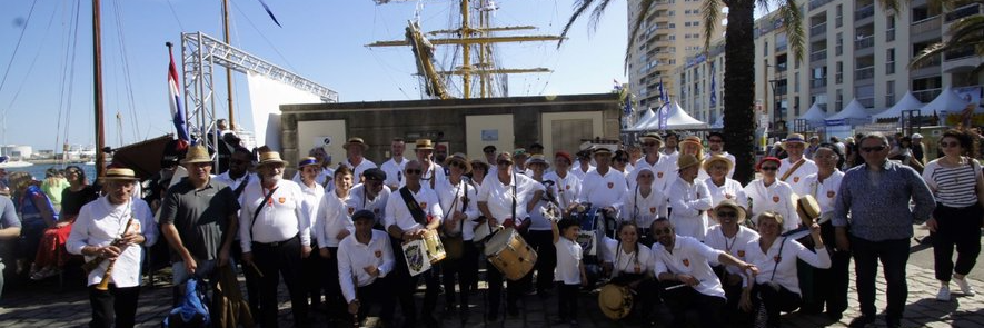 LO CHIVALET, groupe de musique Musique Traditionnelle en représentation à Hérault - photo de couverture