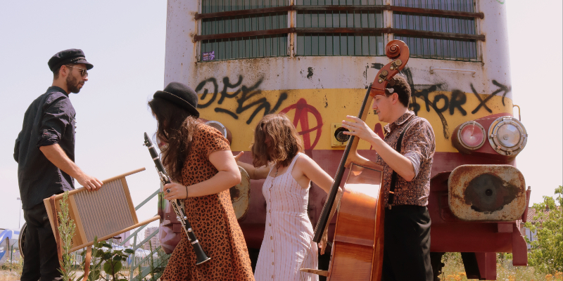 DICILABAS, groupe de musique Jazz en représentation à Haute Garonne - photo de couverture n° 1