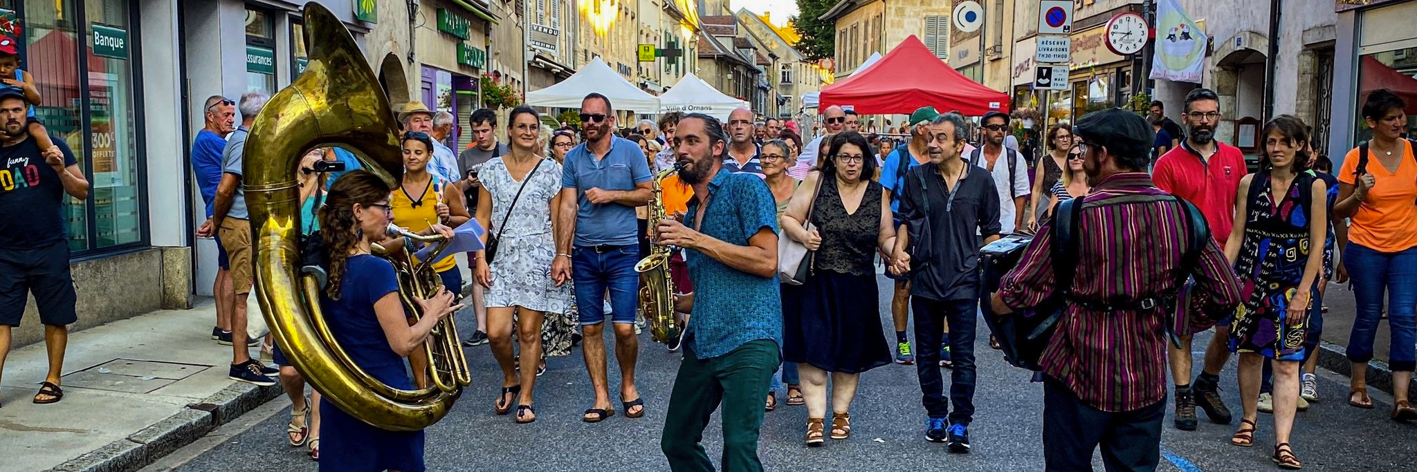 Trio Fif, groupe de musique Fanfare en représentation à Doubs - photo de couverture