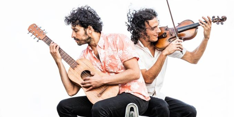 Los Apapachos, groupe de musique Latino en représentation à Paris - photo de couverture n° 3
