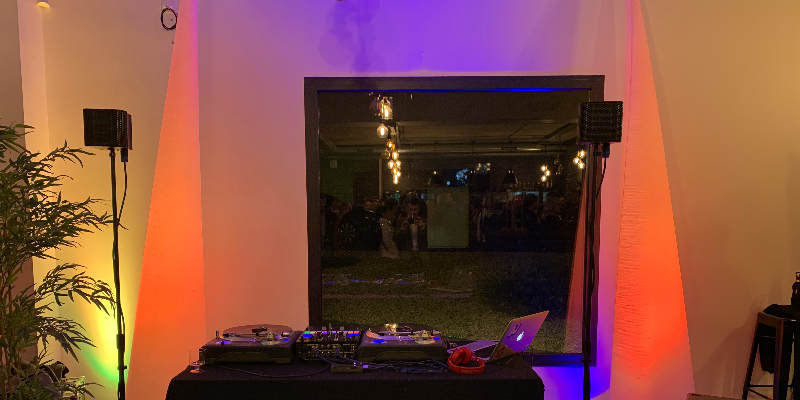 Yes Event', DJ DJ en représentation à Loire Atlantique - photo de couverture n° 3