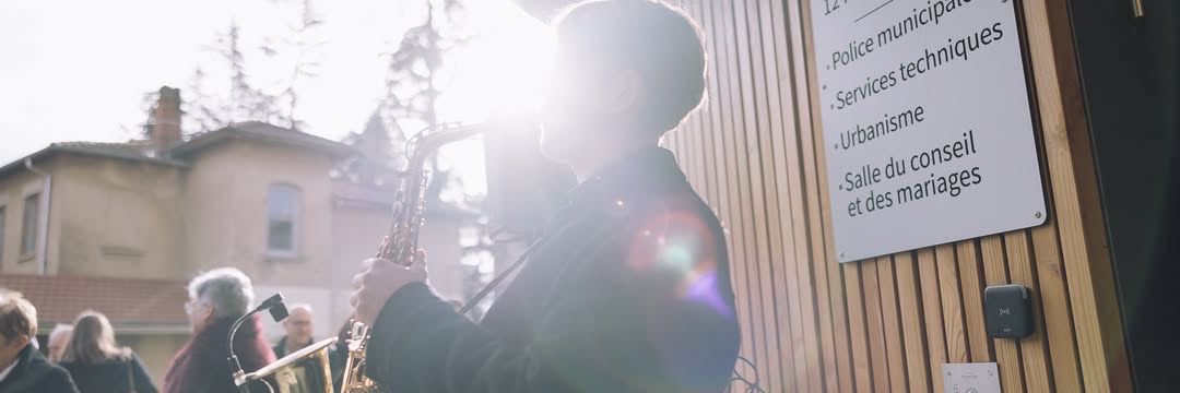 Arthur Saxo , Musiciens Saxophoniste en représentation à Côte d'Or - photo de couverture n° 3