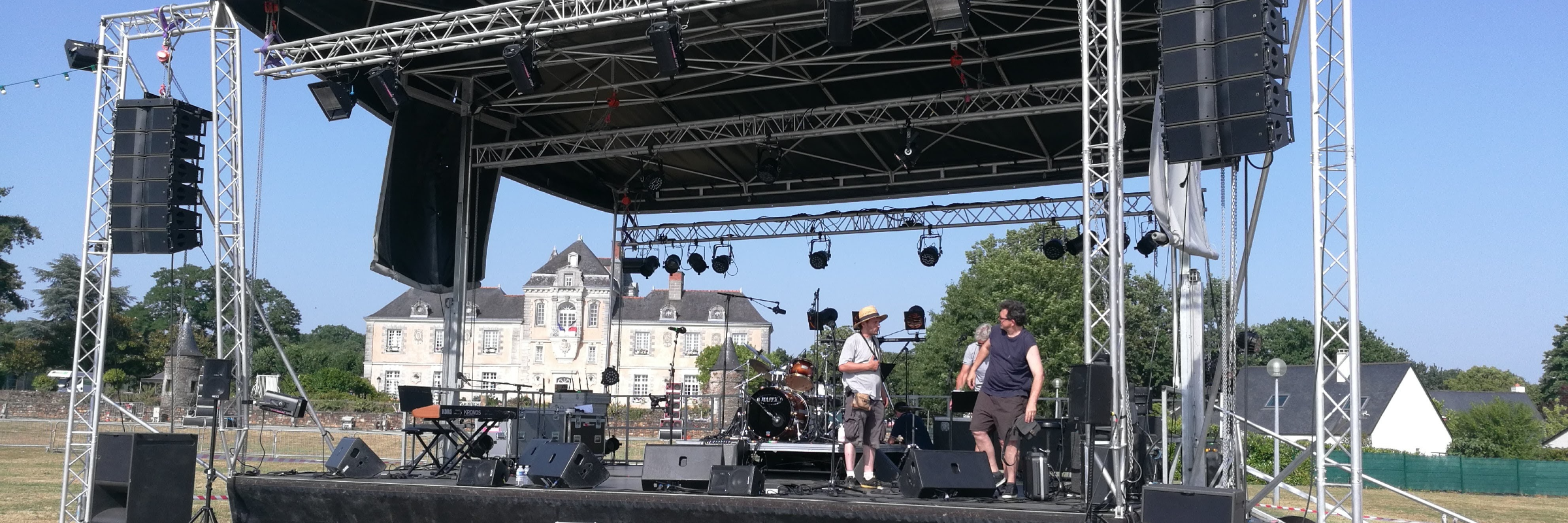 COVER JAM, groupe de musique Funk en représentation à Loire Atlantique - photo de couverture n° 3