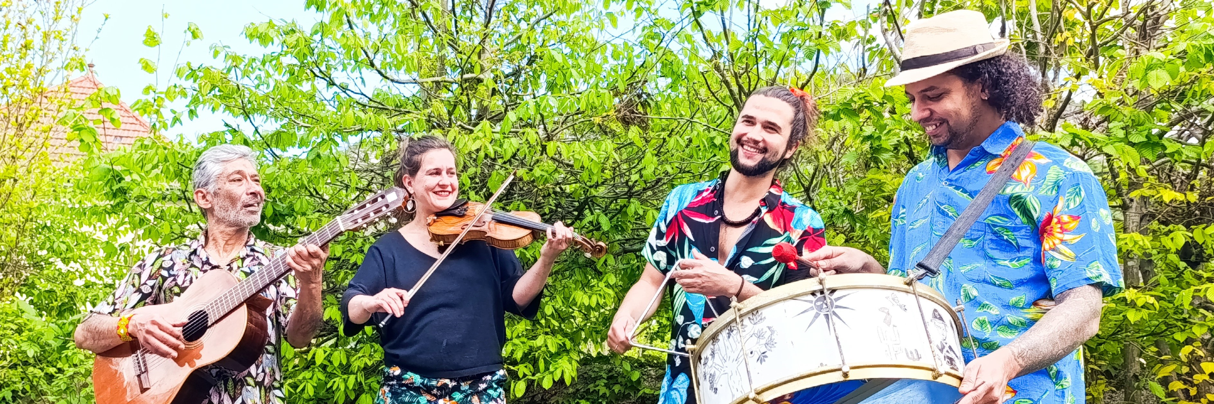 Flor de caju, groupe de musique Musiques du monde en représentation à Rhône - photo de couverture