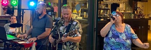 Chante En Live, musicien Guitariste en représentation à Aube - photo de couverture n° 5