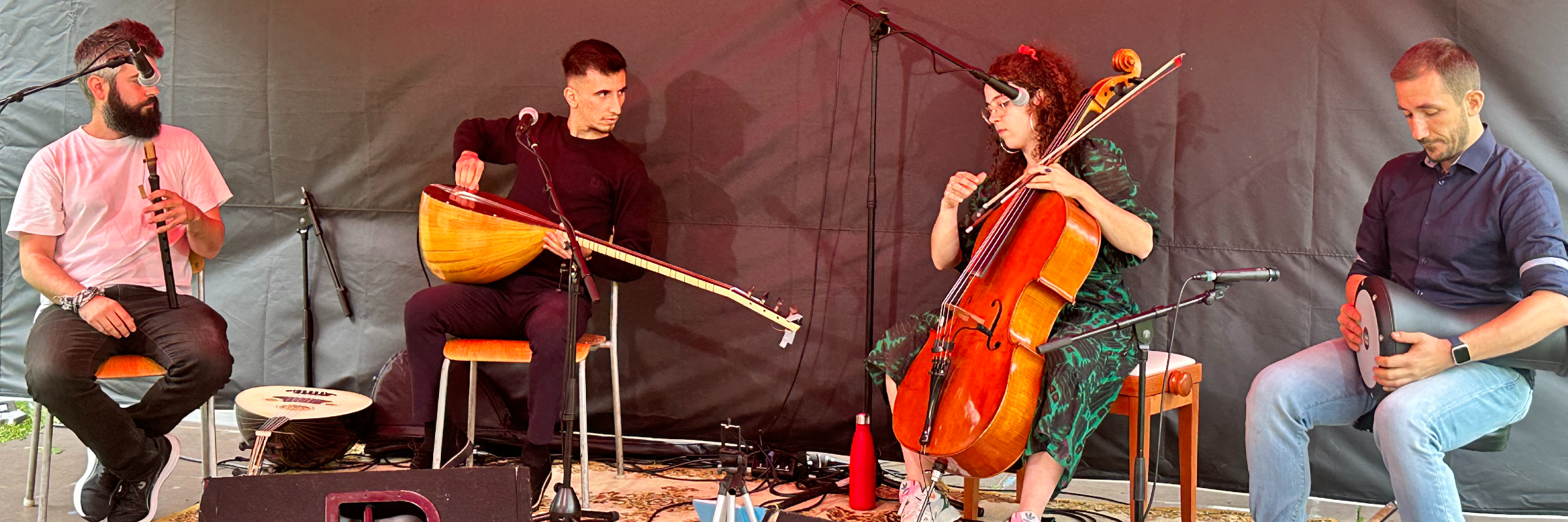 Tinka Kolektiboa, musicien Classique en représentation à Ille et Vilaine - photo de couverture n° 2