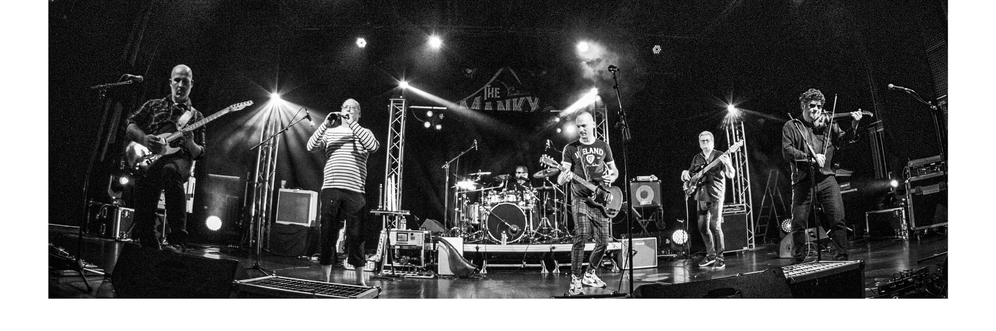 ESSKALIBUR, groupe de musique Rock en représentation à Sarthe - photo de couverture