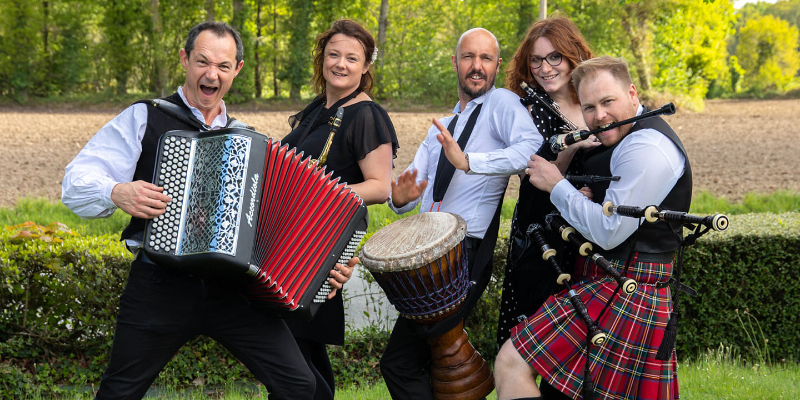 Panik Celtic, groupe de musique Musiques du monde en représentation à Ille et Vilaine - photo de couverture n° 1