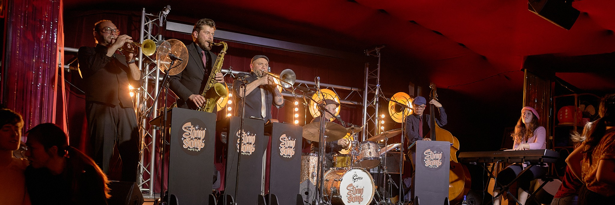 Stomp Stomp , groupe de musique Jazz en représentation à Loire Atlantique - photo de couverture n° 5