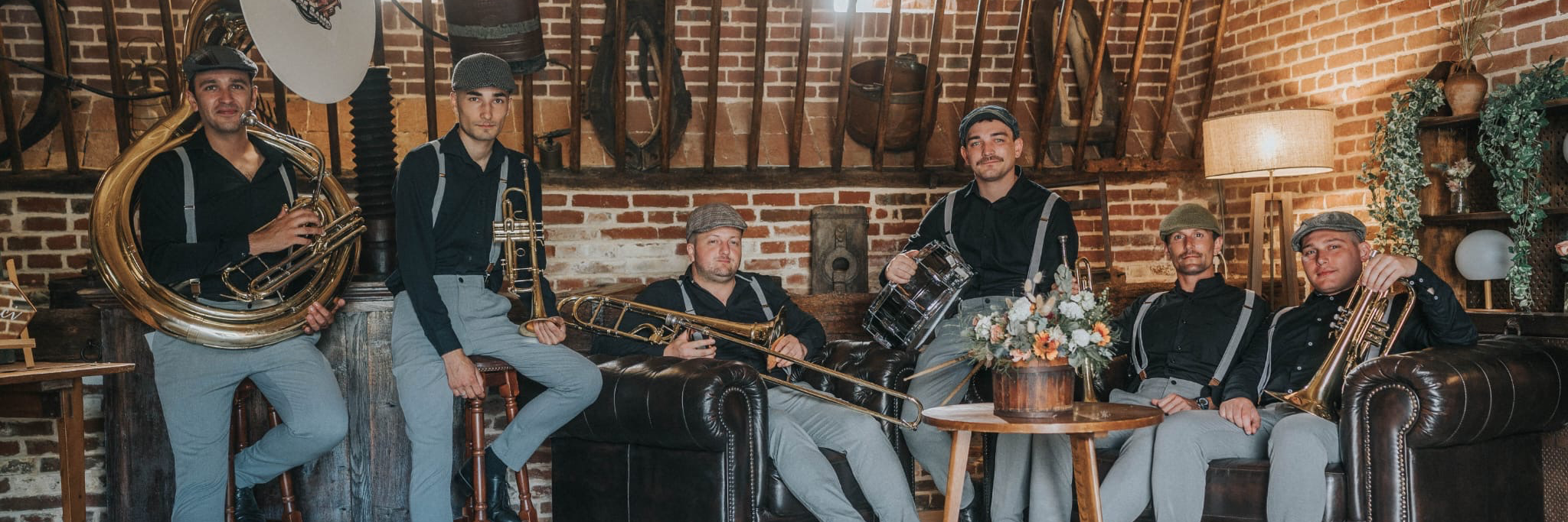 Le Dôme Band, Fanfare Fanfare en représentation à Paris - photo de couverture