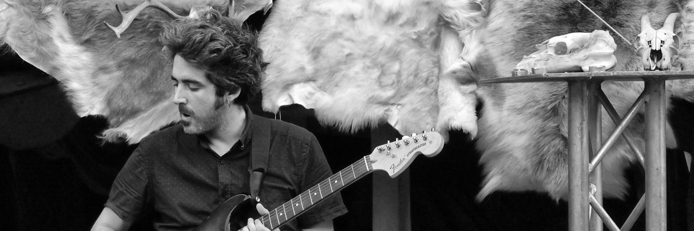 M'Z, musicien Guitariste en représentation à Ariège - photo de couverture