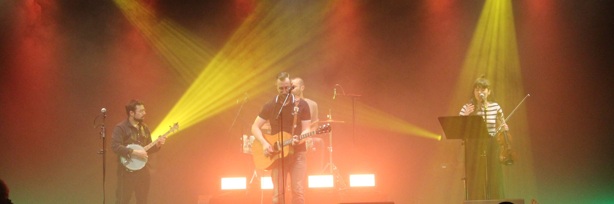 Romain , groupe de musique Chanteur en représentation à Indre et Loire - photo de couverture