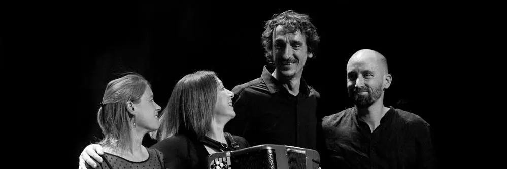 Au fil des cordes , groupe de musique Jazz en représentation à Vaucluse - photo de couverture