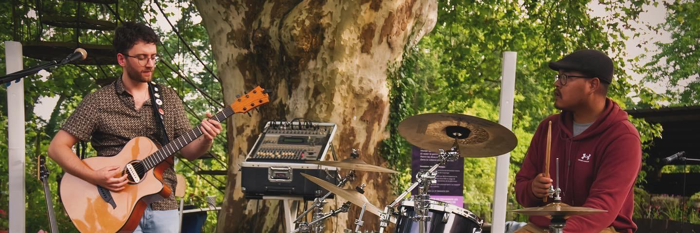 TSF Acoustic, musicien Acoustique en représentation à Pyrénées Atlantiques - photo de couverture