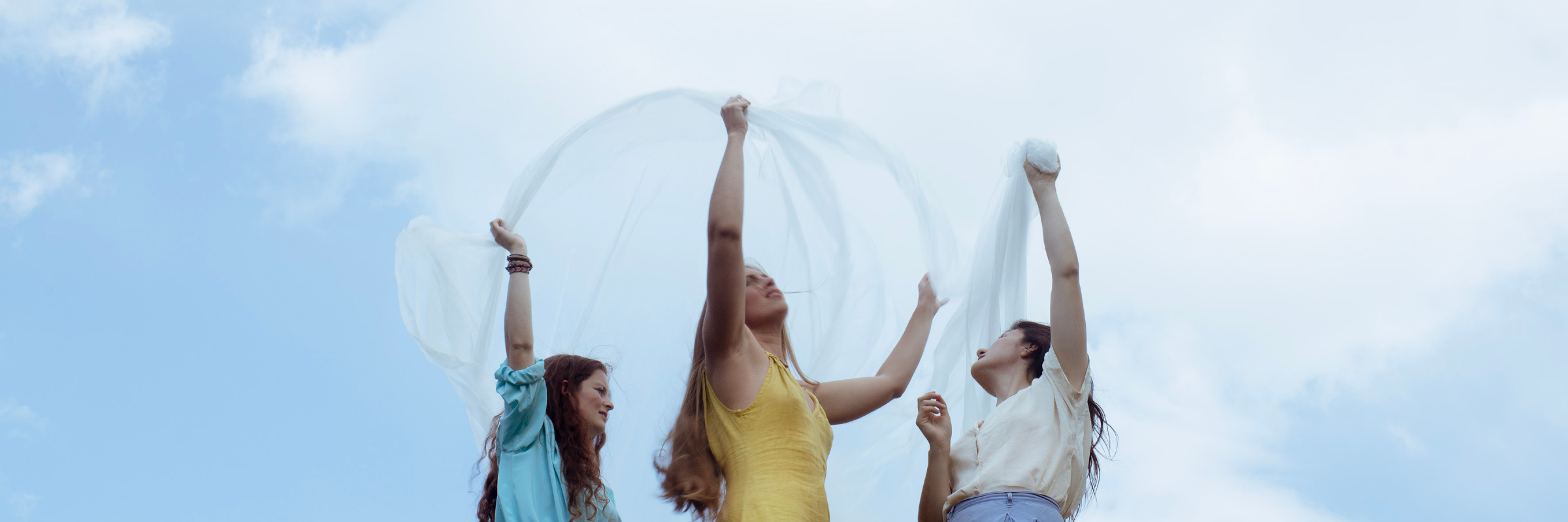 Asä Trio, groupe de musique Musiques du Monde en représentation à Rhône - photo de couverture