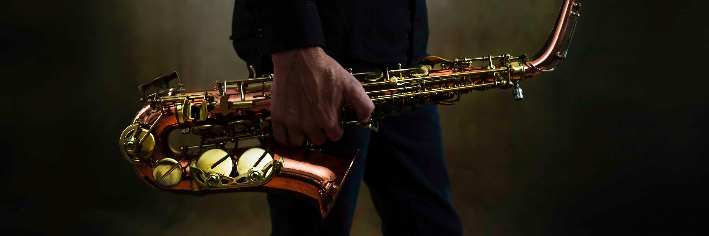 Julien Hulot Saxophoniste , musicien Saxophoniste en représentation à Bouches du Rhône - photo de couverture n° 1