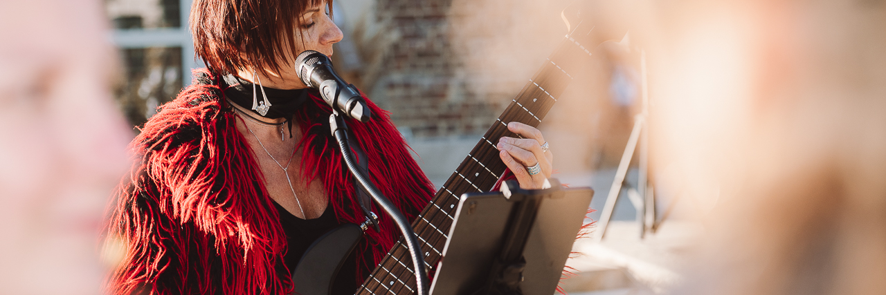 Slice of Us, groupe de musique Rock en représentation à Seine et Marne - photo de couverture n° 2