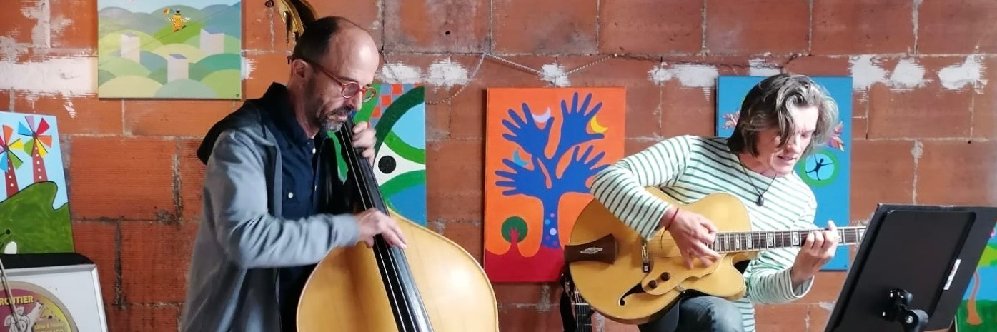 Les Vieux Léon, musicien Chanteur en représentation à Loire Atlantique - photo de couverture