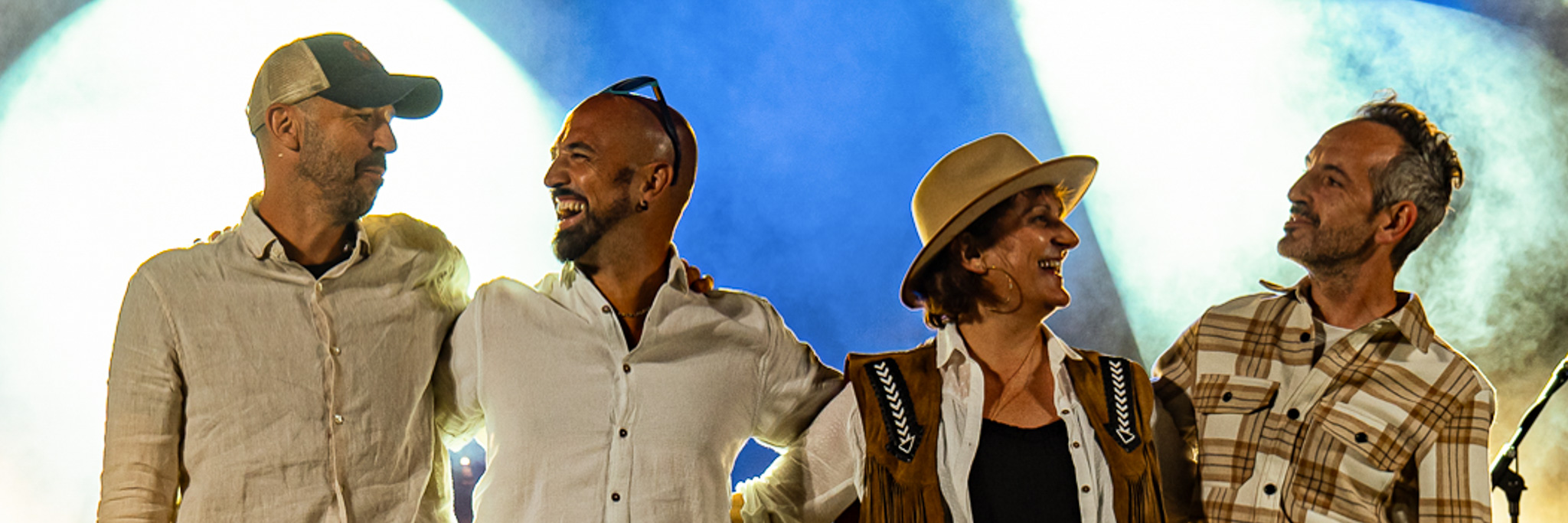 MICHELLE BUDRIA, groupe de musique Chanteur en représentation à Pyrénées Atlantiques - photo de couverture n° 1