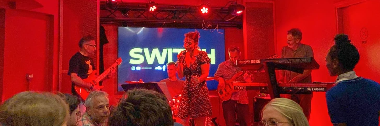 Switch, groupe de musique Groove en représentation à Rhône - photo de couverture