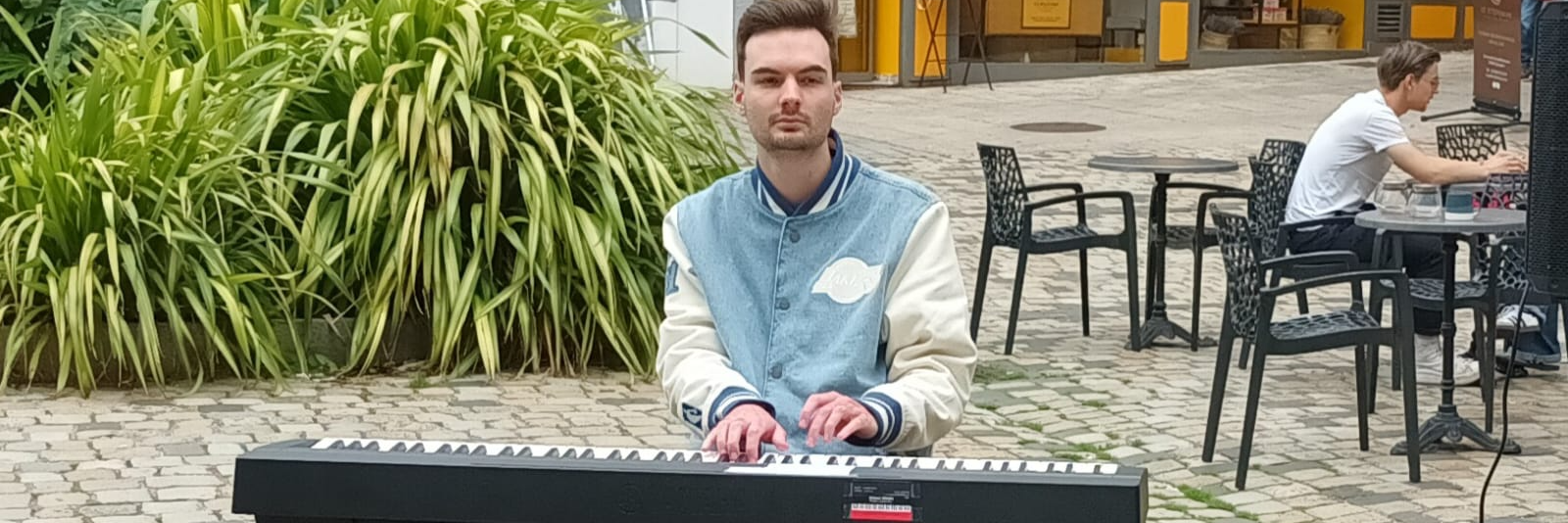 Clément GOUBIL, Musiciens Pianiste en représentation à Finistère - photo de couverture n° 2