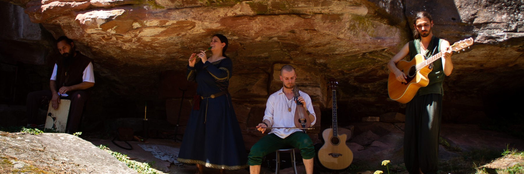 Enokham, Groupe de Musique Folk en représentation à Bas Rhin - photo de couverture n° 2