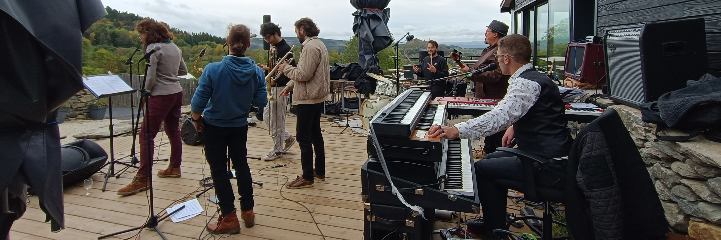 Super Cool 3000, Musiciens Soul en représentation à Haute Loire - photo de couverture n° 2