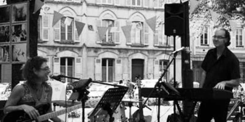 ELEBE, musicien Chanteur en représentation à Seine et Marne - photo de couverture n° 2