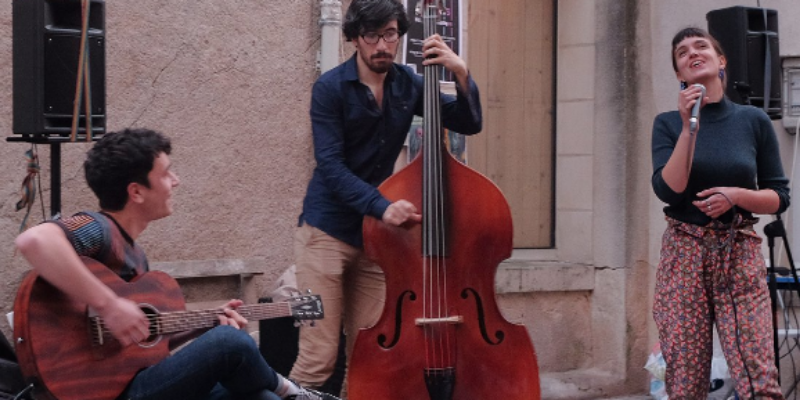 Tayir, groupe de musique Jazz en représentation à Paris - photo de couverture