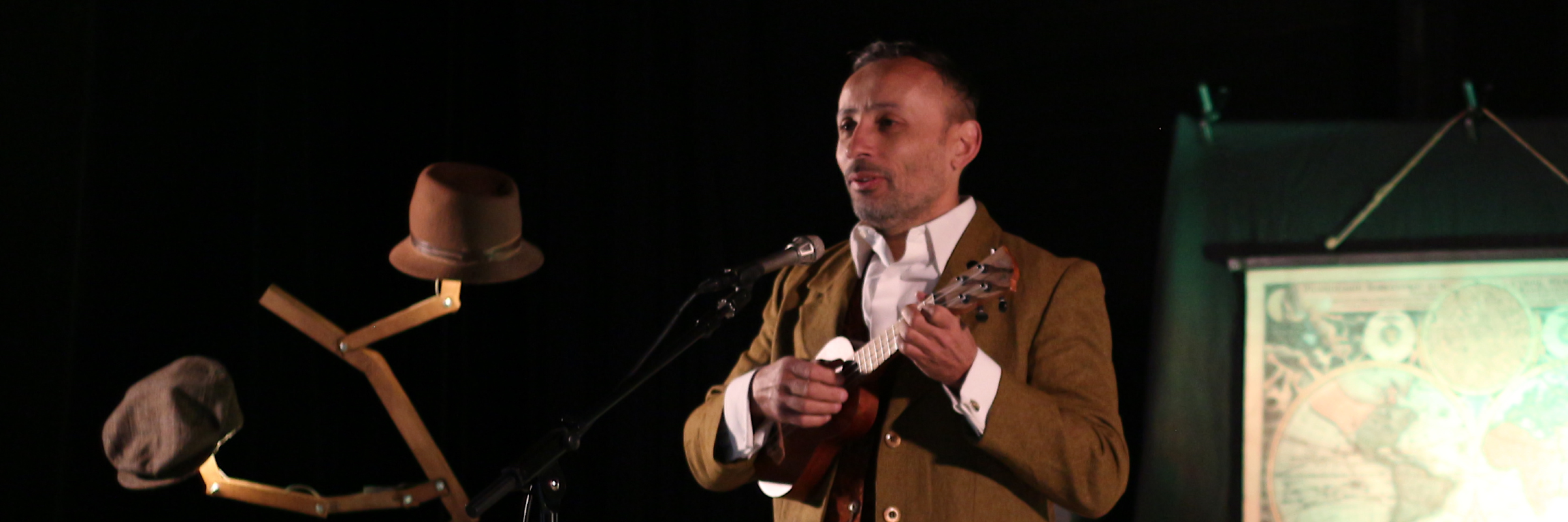 Radio 300, musicien Électronique en représentation à Bouches du Rhône - photo de couverture n° 3