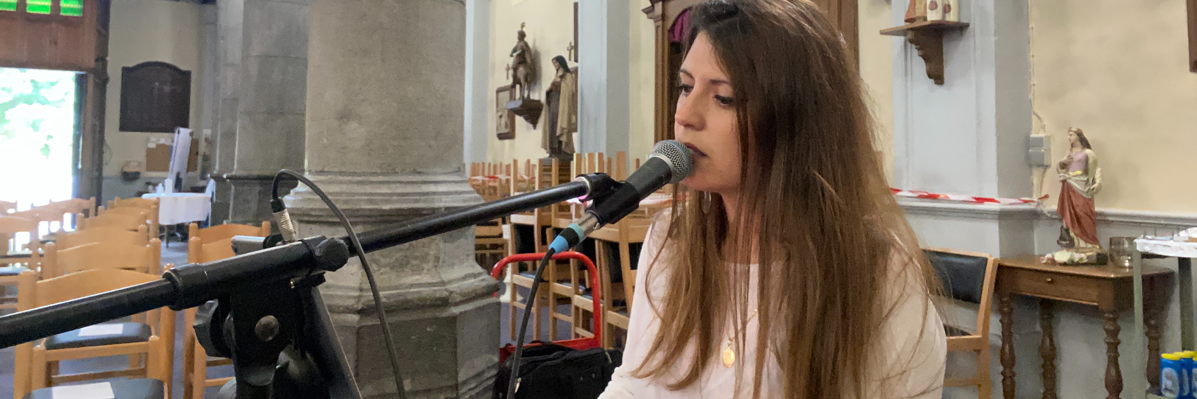 Amanda , musicien Chanteur en représentation à Province d'Anvers - photo de couverture