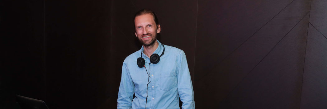 Florian Groovel, DJ DJ en représentation à Paris - photo de couverture n° 1