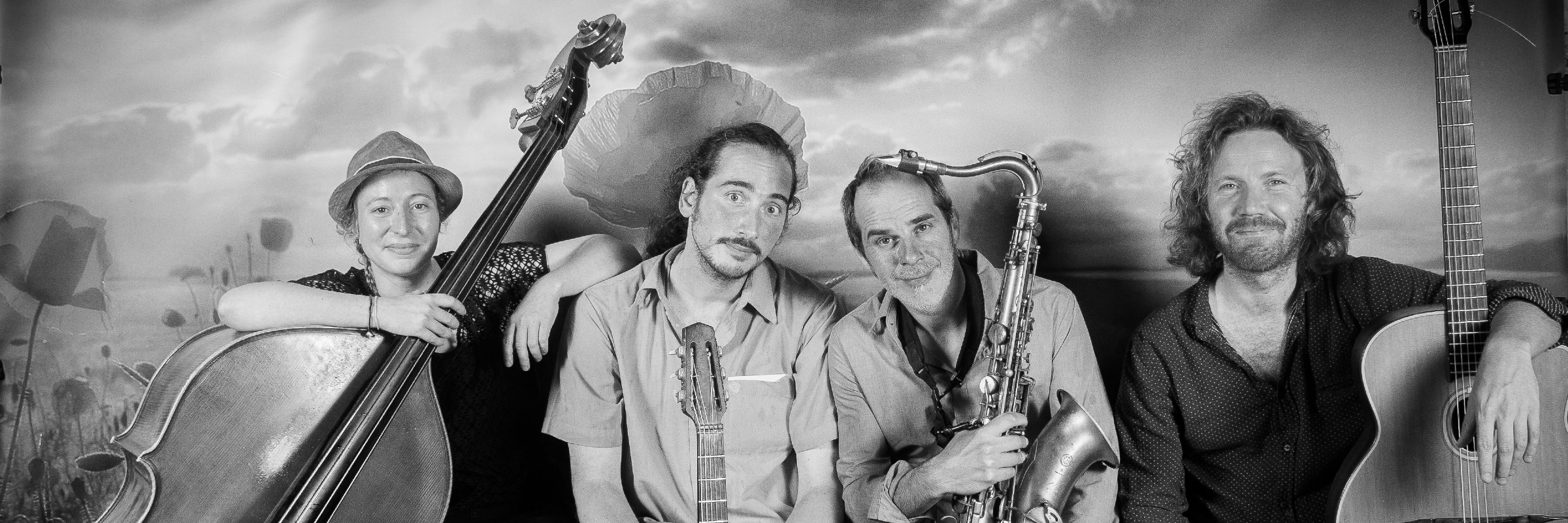 Les Tire-Bouchons, groupe de musique Jazz manouche en représentation à Haute Garonne - photo de couverture n° 1