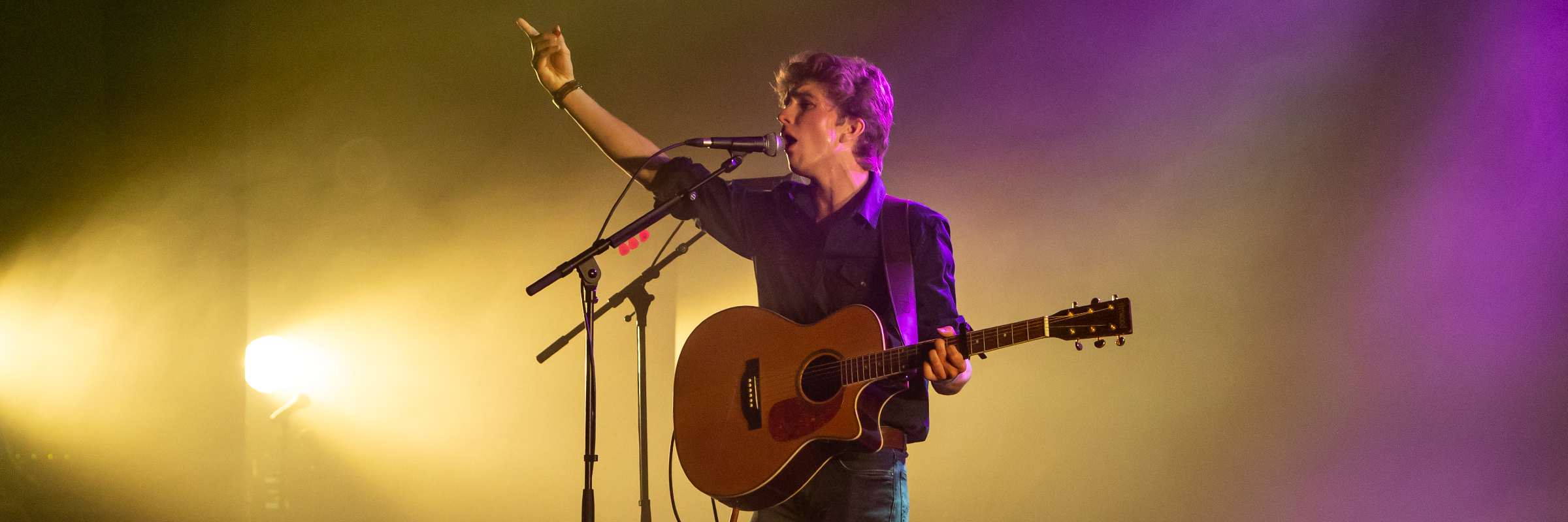 Clem Norman, Chanteur Folk en représentation à Côtes d'Armor - photo de couverture n° 3