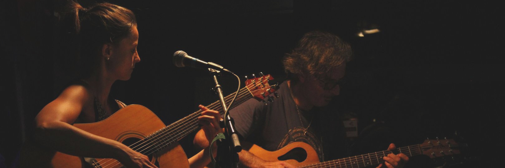 Marion & Philippe, Chanteur Acoustique en représentation à Gironde - photo de couverture n° 4