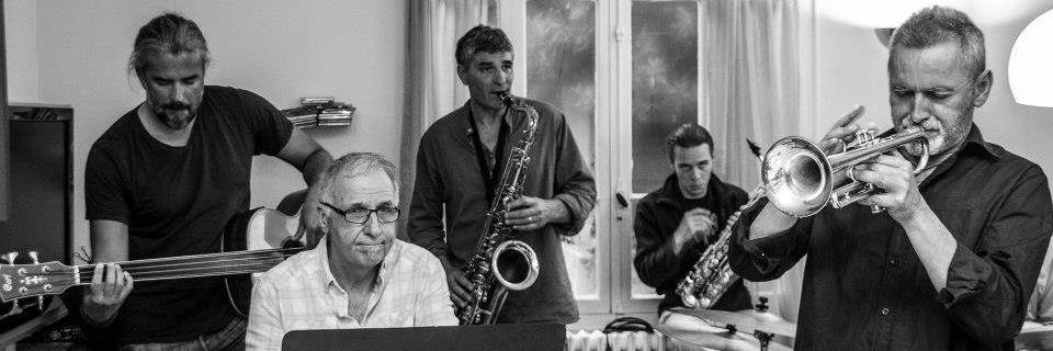 JAC jazzy, lounge, jazz, variété, bossa, musicien Chanteur en représentation à Bouches du Rhône - photo de couverture n° 2