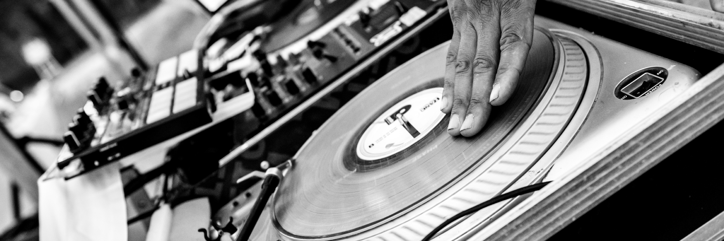 Dj Taléco, DJ DJ en représentation à Landes - photo de couverture n° 4