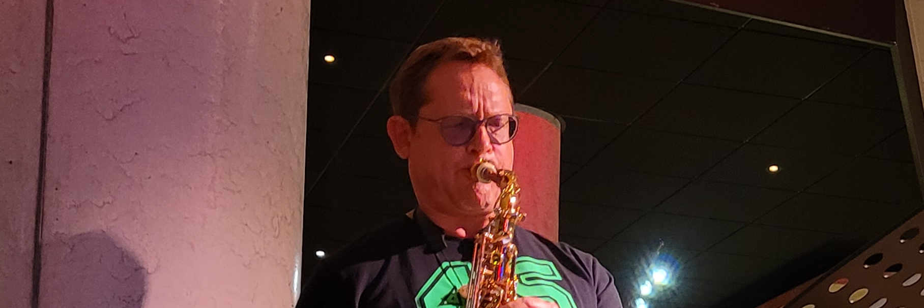 Brun'oSax, musicien Saxophoniste en représentation à Nord - photo de couverture n° 1